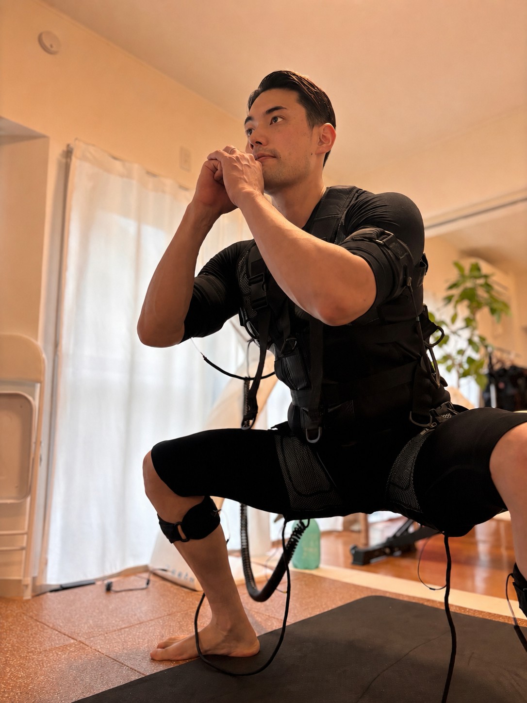 BODY SHIFT AZABUのEMSトレーニング設備